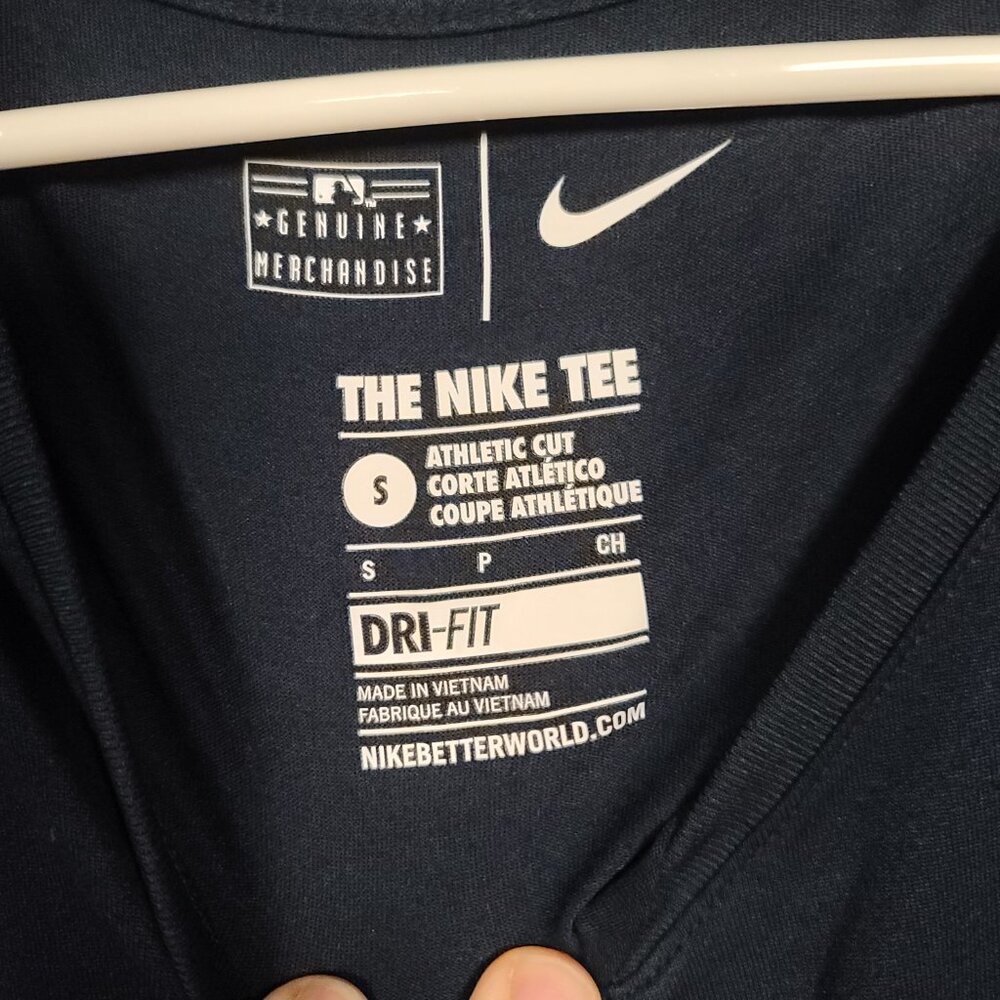 Nike Dri-Fit Women's Small New York Yankees V Neck Shirt Blue Short Sleeve Shirt - Picture 4 of 10